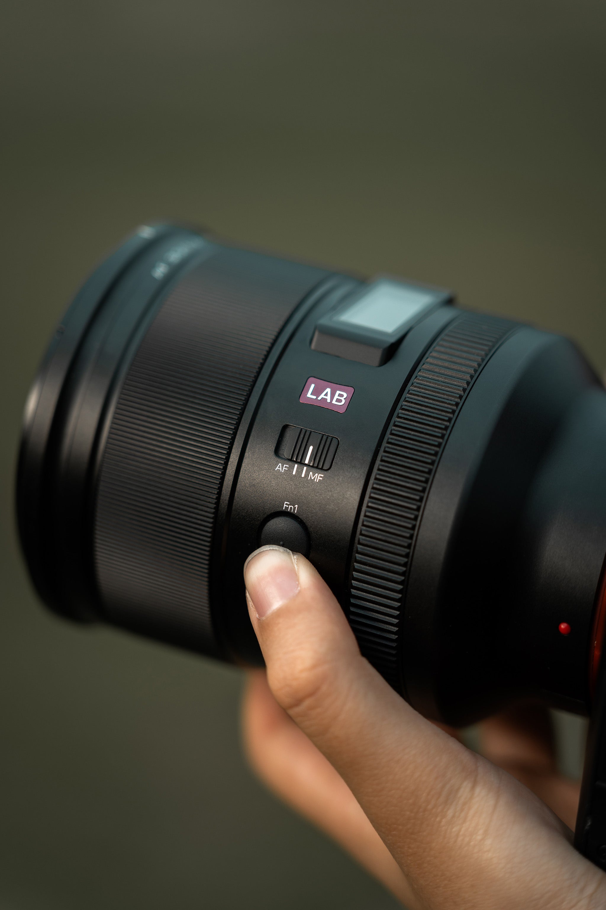 High-resolution prime lens
