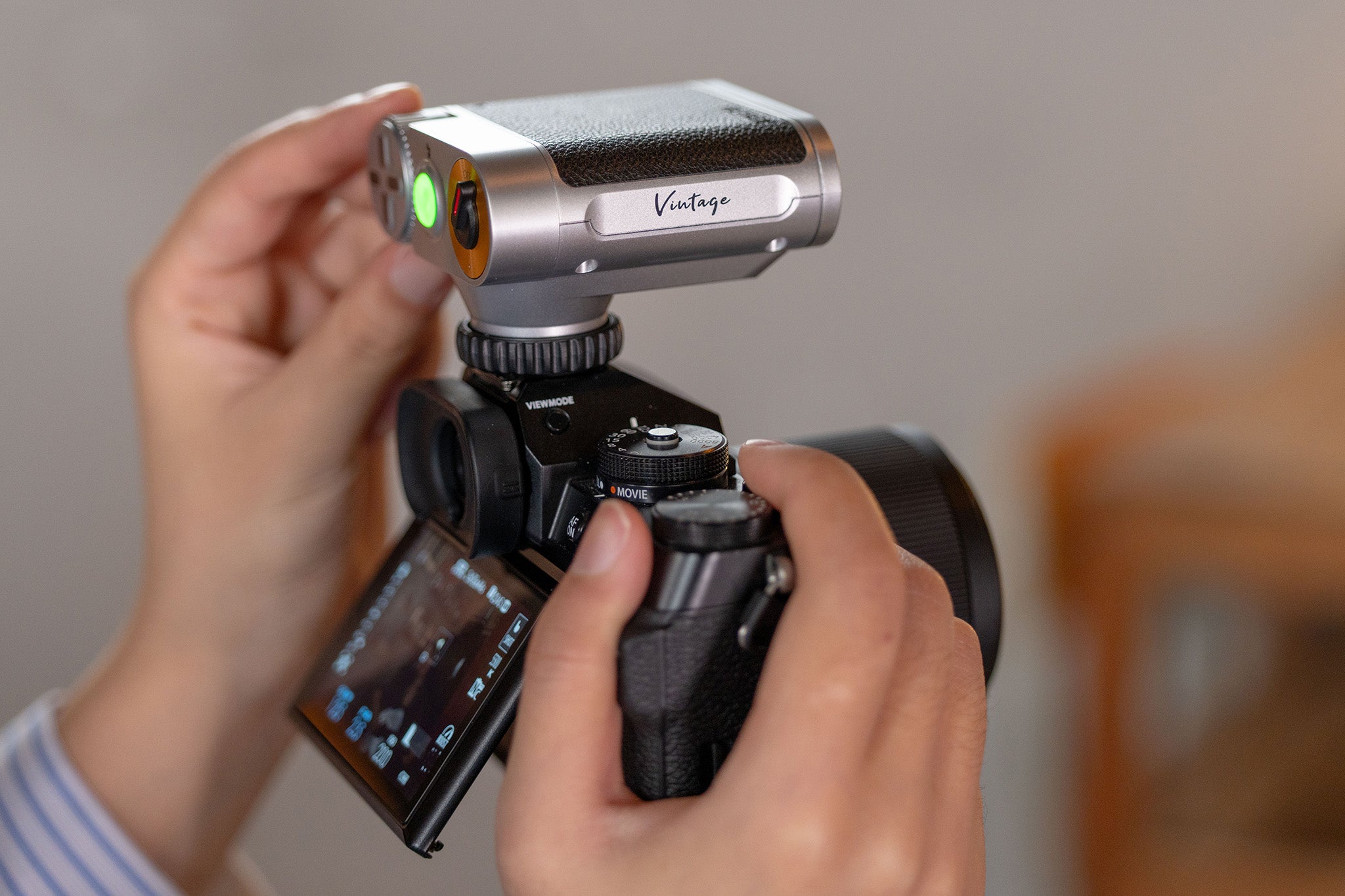 Lightweight Vintage Flash